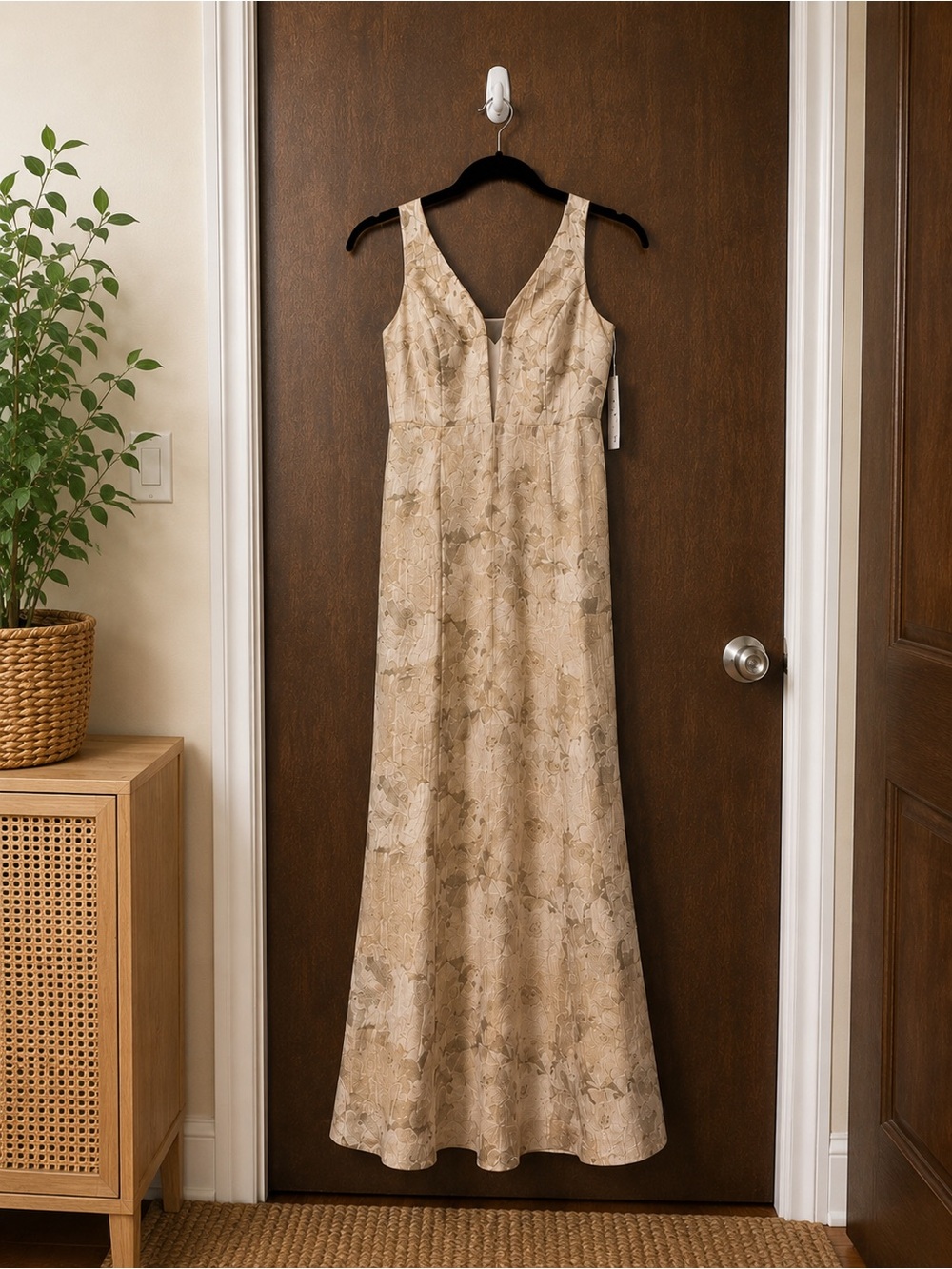 NWT gorgeous Aidan Mattox formal dress.
